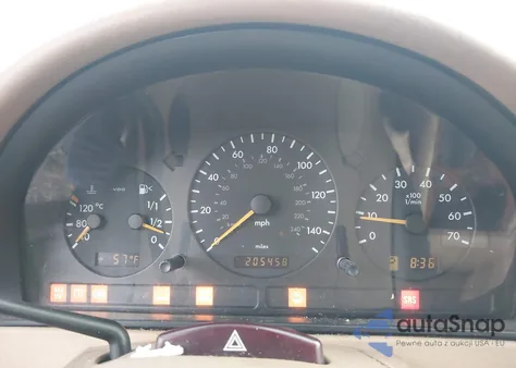 2002 Mercedes-Benz Ml 320 z USA, uszkodzony, nr VIN 4JGAB54E32A333996